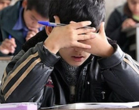 استرس و اضطراب دانش آموزان