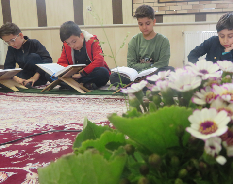 برگزاری محفل انس با قرآن در پایه ششم